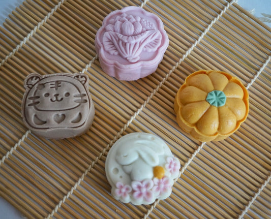 MID AUTUMN MOONCAKES (Pre-order)